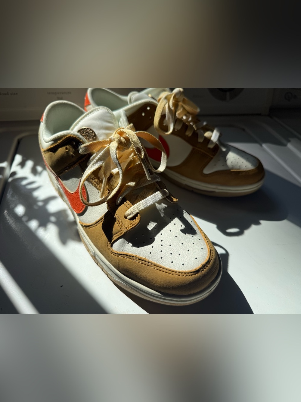Nike Dunk Low Retro - M 9.5 / W 11